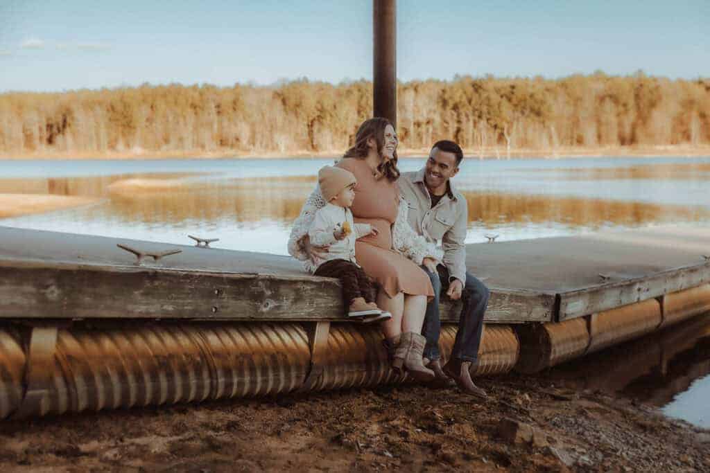 3 Quick & Easy Ways to Document Family Memories—No Scrapbooking Required 1 warner robins maternity photography