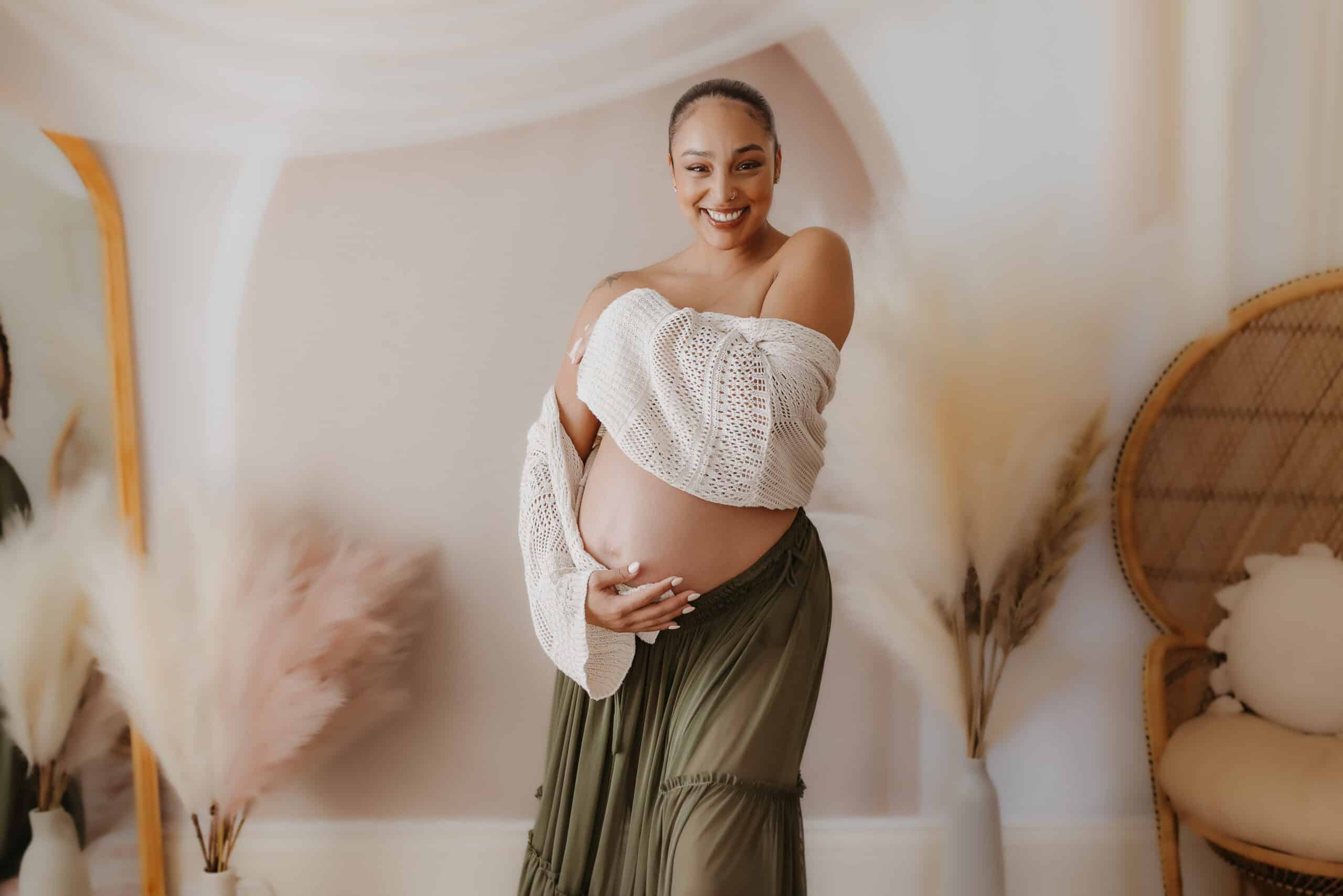 Maternity Session Prep Checklist: What to Wear, What to Bring, and How to Feel Ready 1 Macon maternity photographer 14 1 scaled