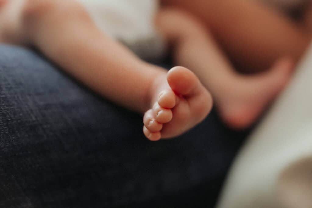 When to Schedule a Lifestyle Newborn Session (And What Age Works Best) 16 Macon newborn phototgrapher 102