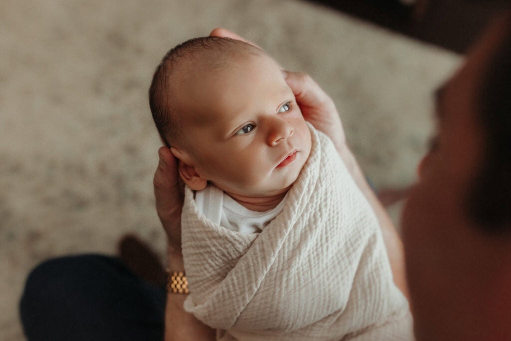 When to Schedule a Lifestyle Newborn Session (And What Age Works Best) 13 Macon newborn phototgrapher 120