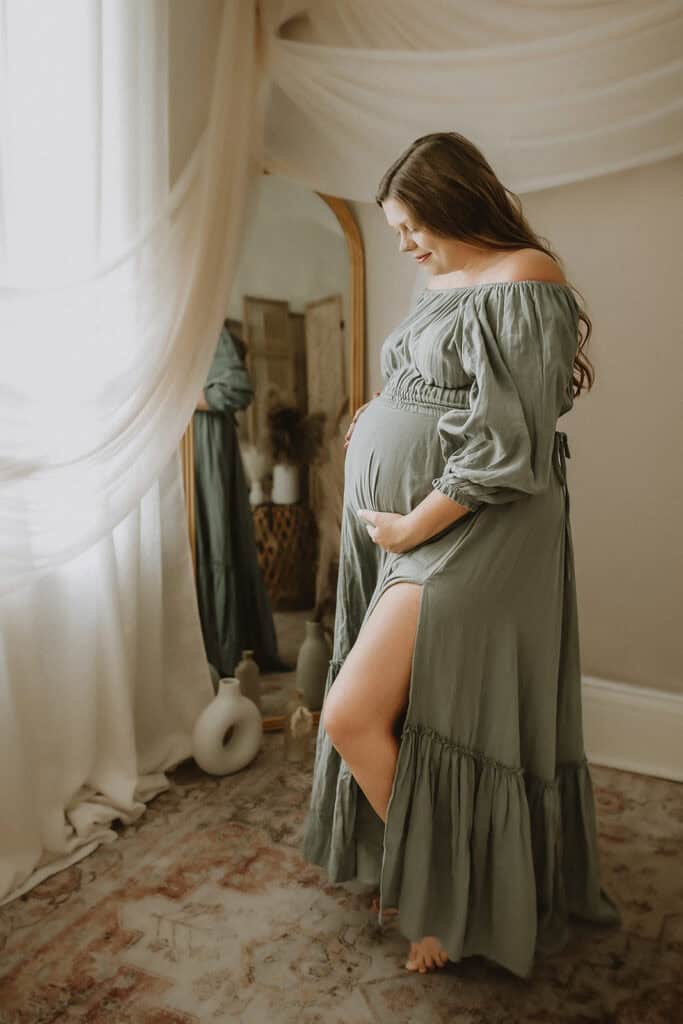 Best Time to Schedule Maternity Photos (So You Actually Feel Like Yourself) 24 Macon studio maternity photographer1