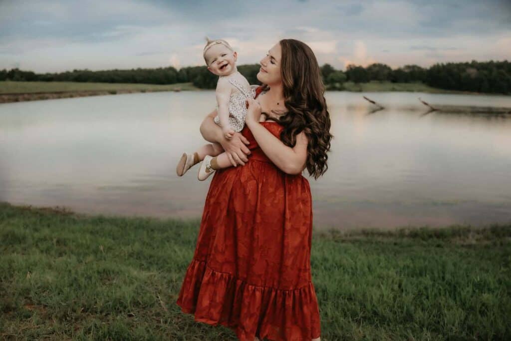 Everything You Need to Know Before Booking a Perry Photographer 3 Mother and child during Perry family photography session